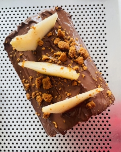 Bûche poire chocolat spéculoos Sibylle NAud recette